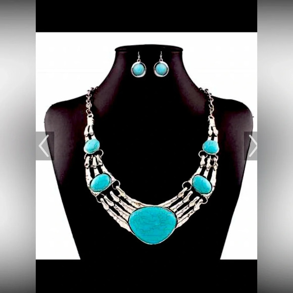 Gemstone Jewelry - Unlisted item - Picture 2 of 2